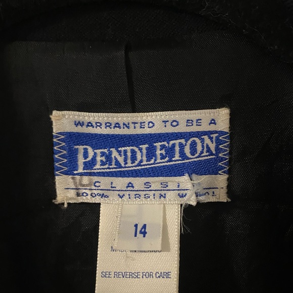 Vintage Pendleton 100% wool blazer - Picture 2 of 4